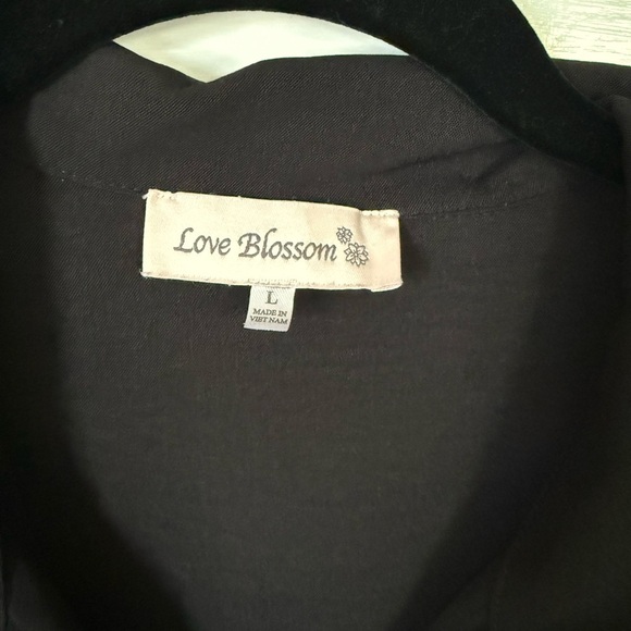 Black Notched Collar Long Sleeve Shirt Dress - Picture 3 of 4